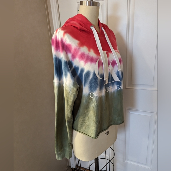 Calvin Klein Jeans Tie-Dye Crop Hoodie - Picture 2 of 8